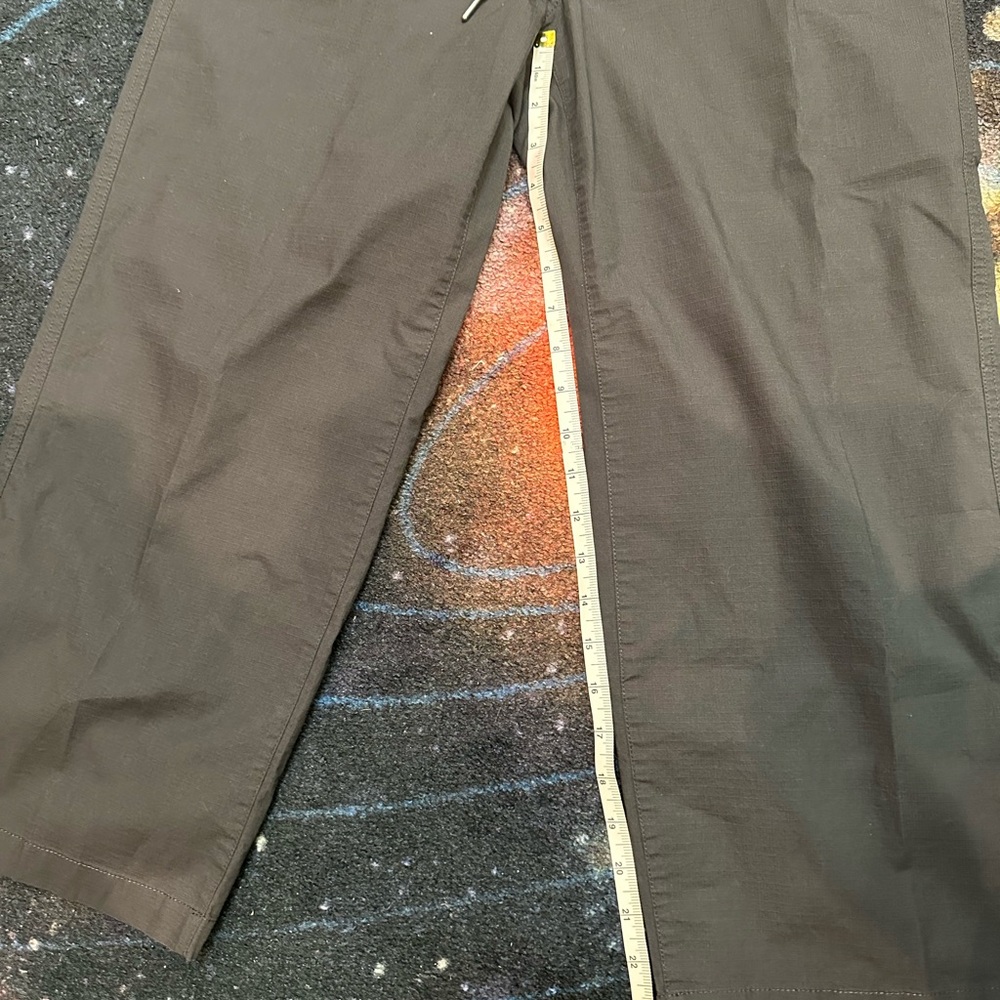 Vuori Women's Boot Cut Pants in Dark Brown